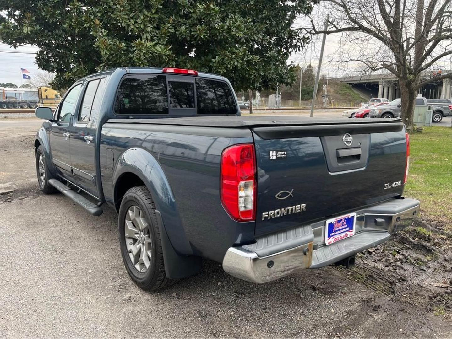 2014 Blue /Gray Nissan Frontier (1N6AD0FV2EN) , located at 5700 Curlew Drive, Norfolk, VA, 23502, (757) 455-6330, 36.841885, -76.209412 - Photo#5